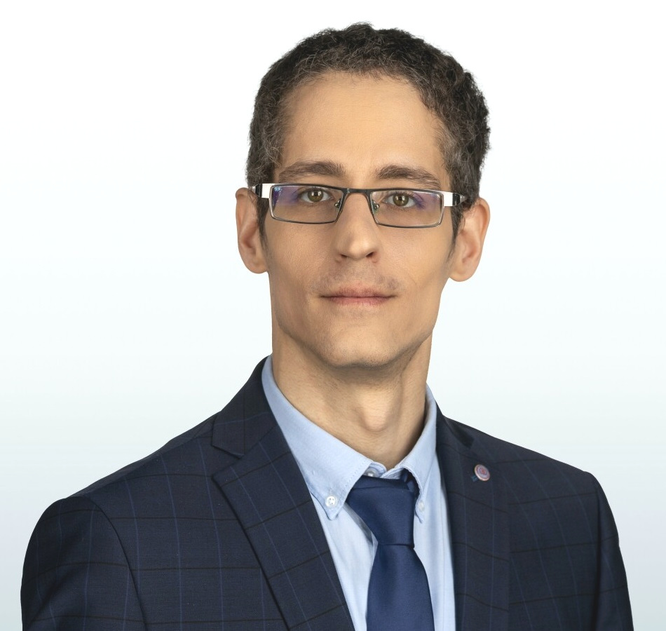TarjánKrisztián_INGATLAN.